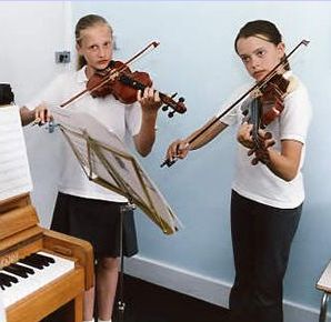 Nonsuch Primary School 2.jpg